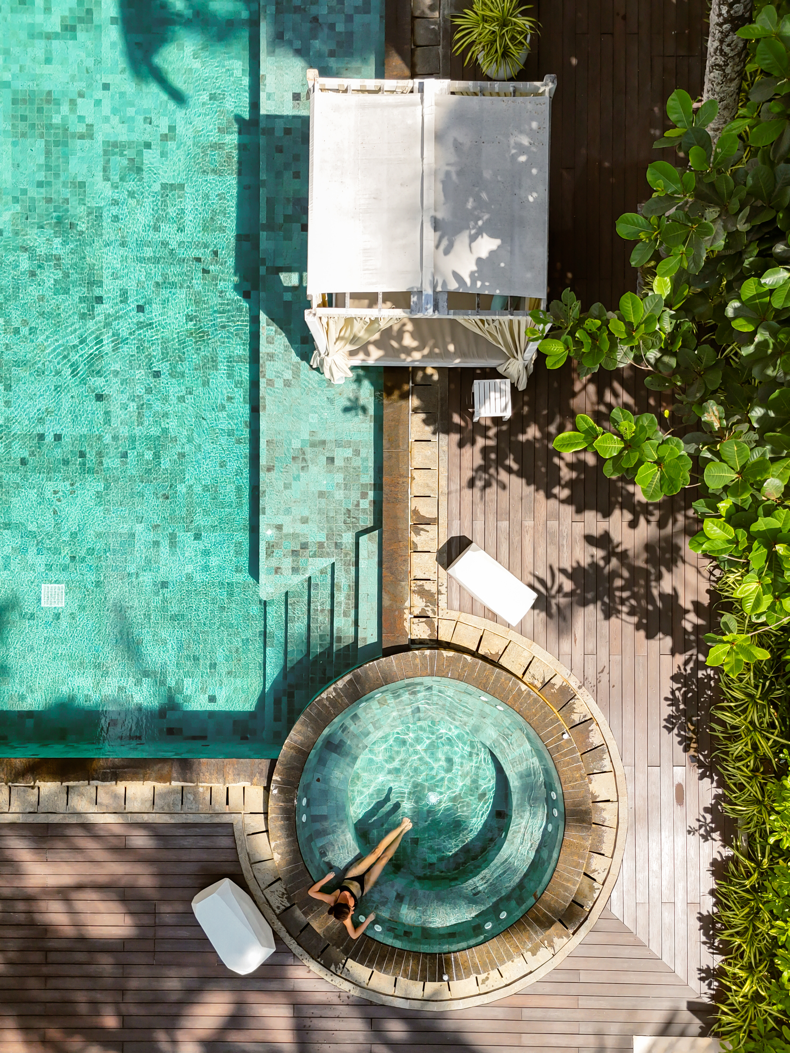 Contact Selenya Talpe